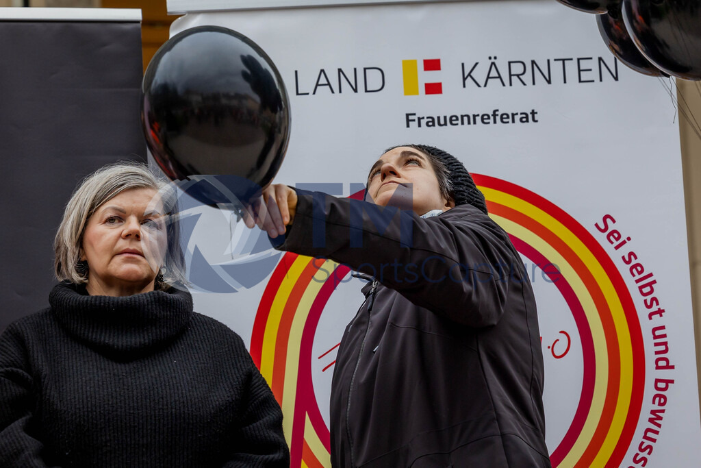 R06_2125 | 29.NOV.24-Protestmarsch gegen Gewalt-Copyright: Katholische Kirche Kärnten/Denk Dich Neu/Trainproduction/Matthias Trinkl