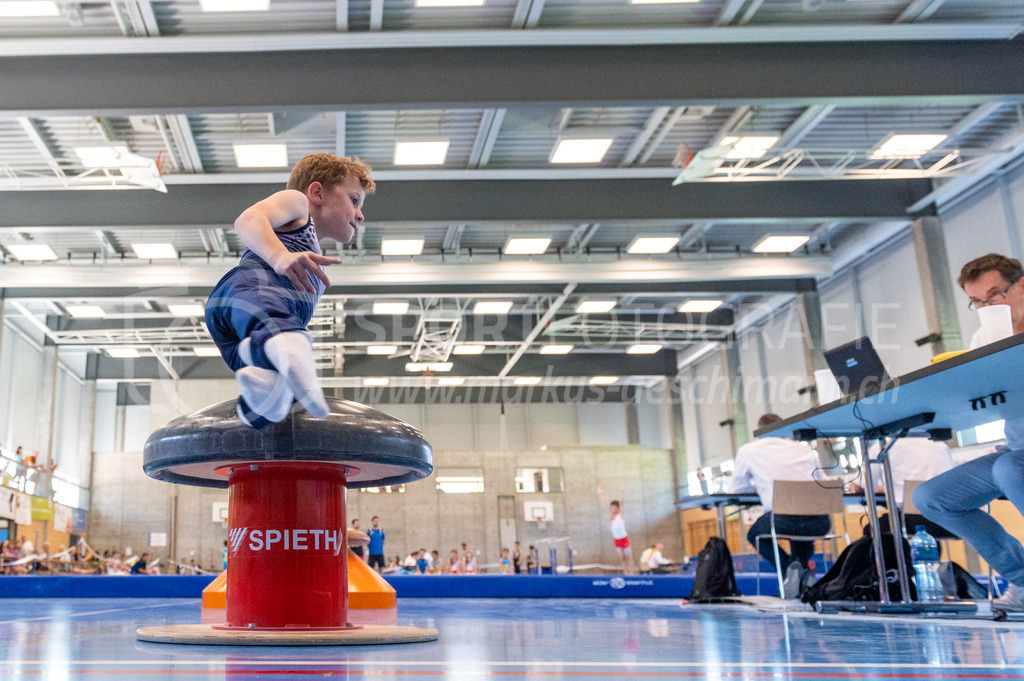 104. Zürcher Kunstturnertage Neftenbach - 15. May 2022 | 104. Zürcher Kunstturnertage Neftenbach
Turnhalle Ebni, Neftenbach
Programm 1 (P1)
Bild: Sportfotografie Markus Aeschimann | www.markus-aeschimann.ch - Realisiert mit Pictrs.com