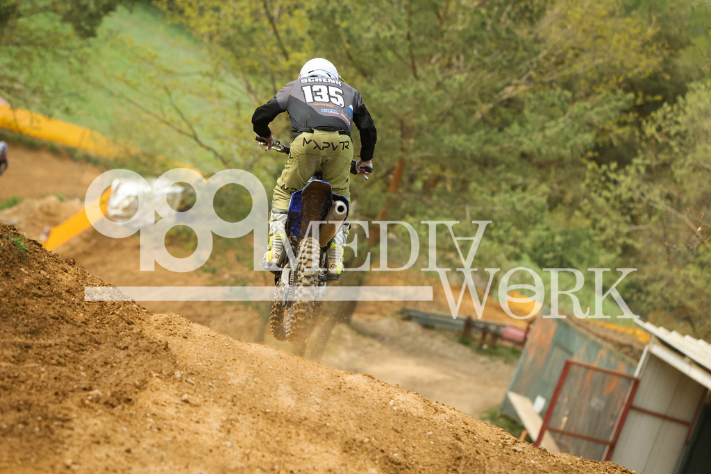 5E6A9972 | 989 MEDIAWORK