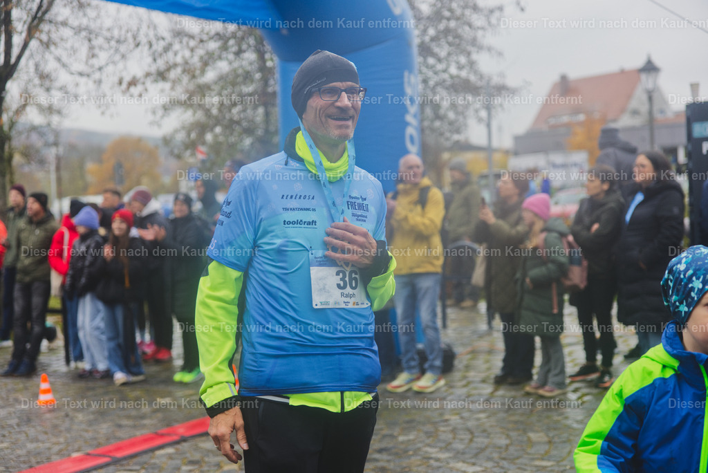 cineathletes-huegelland-2025-11-09-12-49-16 | Sportfotografie rund um Obstacle Course Racing und Trail Run - Realisiert mit Pictrs.com