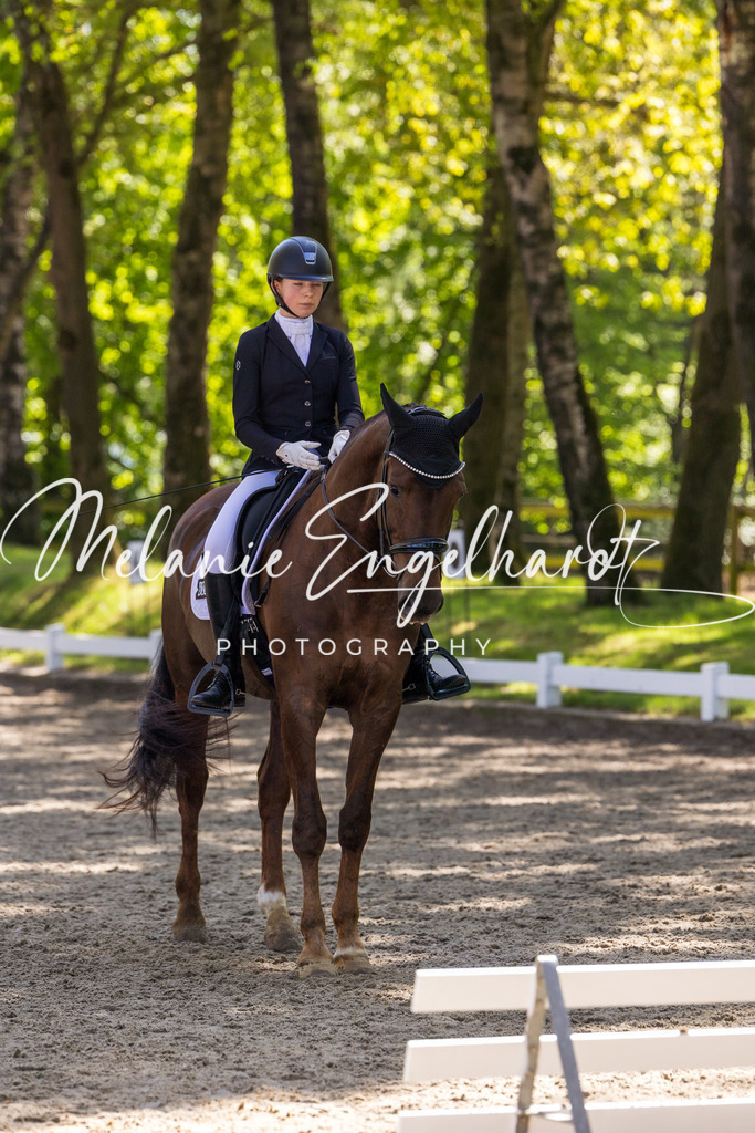 7I8A2698 | melanie-engelhardt-photography - Realisiert mit Pictrs.com