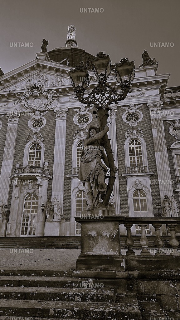 PotsdamSchloss | untamo - Realisiert mit Pictrs.com