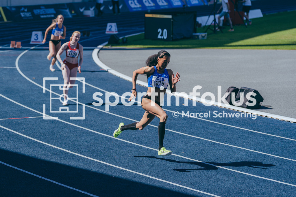 Deutsche Meisterschaften U20 / U16 2026 | Liyana Barragan De Luyz, OSC Berlin, 215, 400-Meter-Lauf, Deutsche Meisterschaften der U20 &amp; U16 2026, Lohrheidestadion Bochum-Wattenscheid, 10.07.2026. Foto: Marcel Schwering / sportimfokus - Realisiert mit Pictrs.com