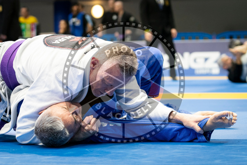 20240125PBB00910 | Fighters compete during the sixth day of the Brazilian Jiu-jitsu European Championship of the IBJJF in Paris, France, on January 25, 2024.