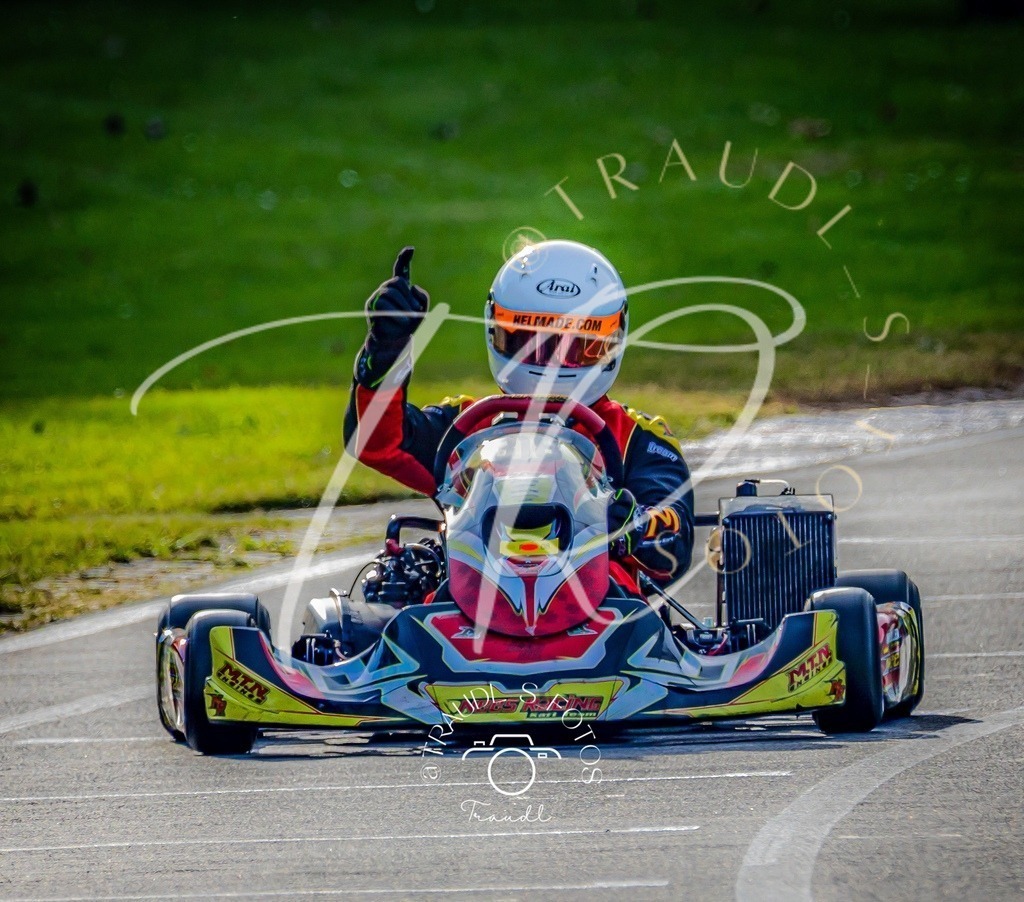 9AA8D07A-F716-4E7C-B707-F88E46DB4293 | traudl_s_fotos