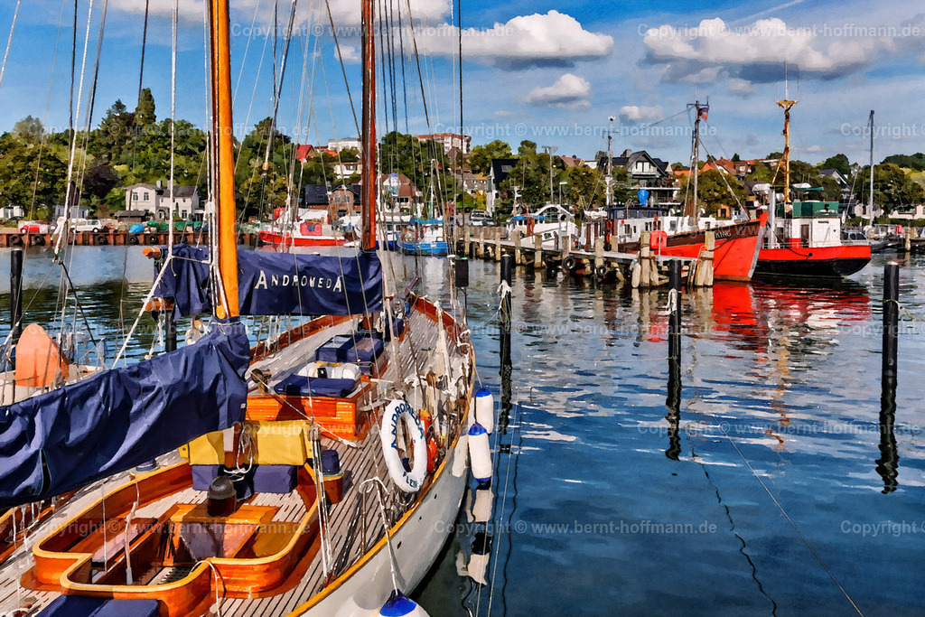 PDM2_5875_Heikendorf-Hafen_150x100 | DIGITALKUNST. Hafenstimmung in Heikendorf. __ Fischerei- und Yachthafen am Ostufer der Kieler Förde an einem sonnigen Sommertag. __ Seitenverhältnis = 3 zu 2. - Realisiert mit Pictrs.com
