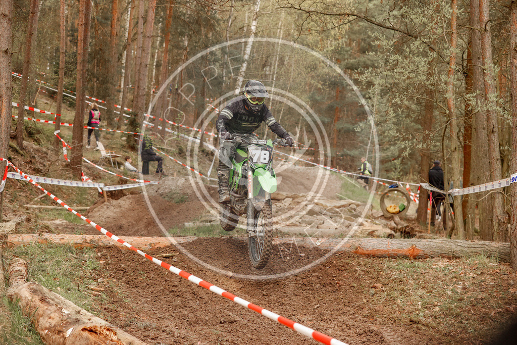 4TaktLauf1-217 | koppe-media - Realisiert mit Pictrs.com