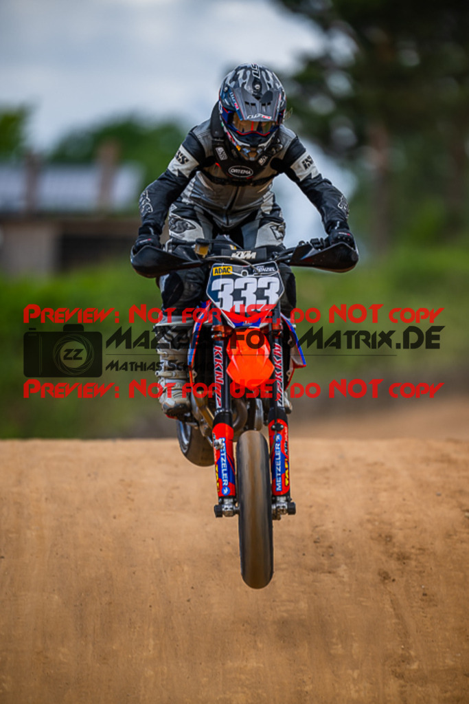 MaZZes_FotoMatrix_220528_5972 | Fotograf Mathias Schmid
Sportfotograf,
Eventfotograf,
Hochzeitsfotograf,
Portraitfotograf