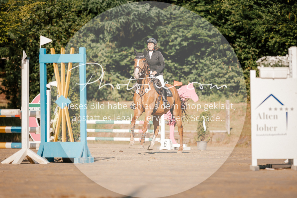 3I6A6160 | Stimmungsvolle Portraits und Reitsportfotografie im Ruhrgebiet und im Münsterland.

Pferdefotografie, Hundefotografie, Tierfotografie, Reportagen, Portraits von Tier und Mensch, Turnierfotografie in Bochum, Recklinghausen, Marl, Haltern am See, Dülmen.. - Realisiert mit Pictrs.com