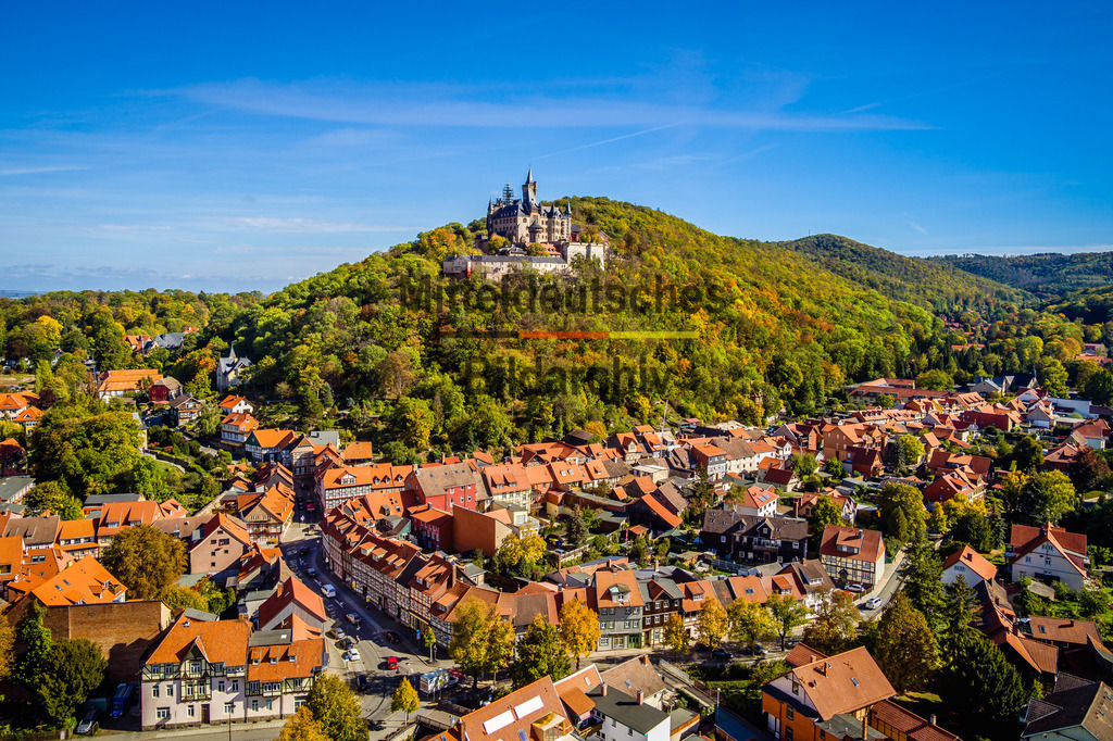 Schloss Wernigerode im Herbst LU-0021 | Schloss Wernigerode - Realisiert mit Pictrs.com