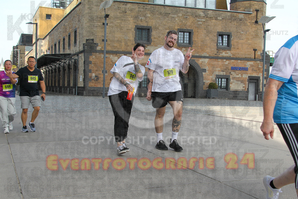 250920_1351_EV4_6780 | Sportfotografie im Rhein-Sieg Kreis, Köln, Bonn, NRW, Rheinland Pfalz, Hessen, etc. Unser Tätigkeitsfeld umfasst den Laufsport vom Volkslauf über den Marathon, Duathlon, Triathon bis zum Ultralauf wie Kölnpfad Ultra oder Schindertrail.