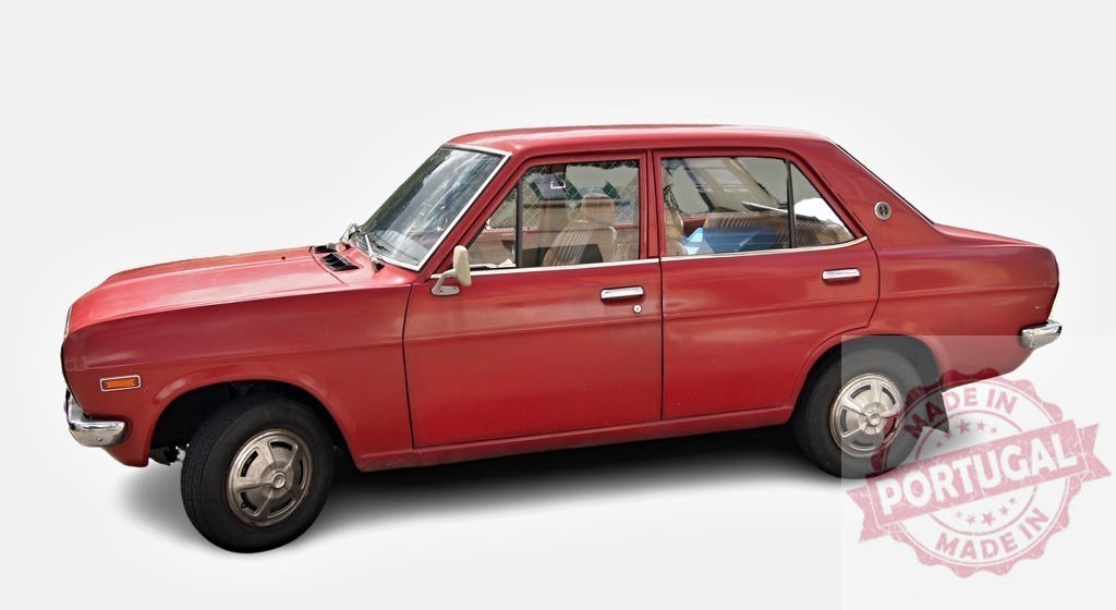 Red Datsun 1200 Sunny sedan posing on white background | Classic red Datsun 1200 Sunny sedan parked on a white background, showcasing its vintage charm - Realisiert mit Pictrs.com