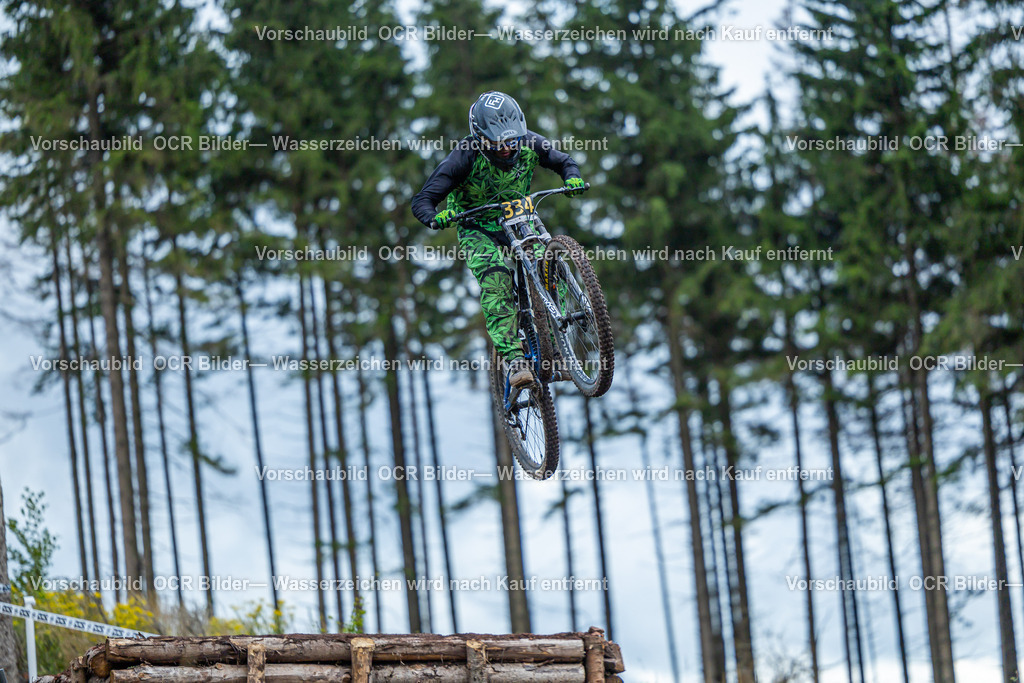 IXS Downhill Ilmenau Samstag R6-1868 | OCR Bilder Fotograf Eisenach Michael Schröder