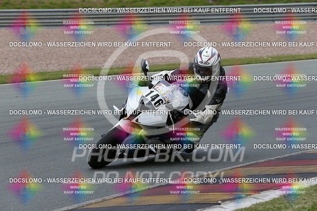 2016-06-30-PBK-3560 | Sportfotografie; SlowMotion; Video; Rennstrecke; Hafeneger; RSE; Speer; Trackday; Motorsportarena; Hockenheimring; Brno; Most; Barcelona; Valencia, Benny; Kaetzmer;
