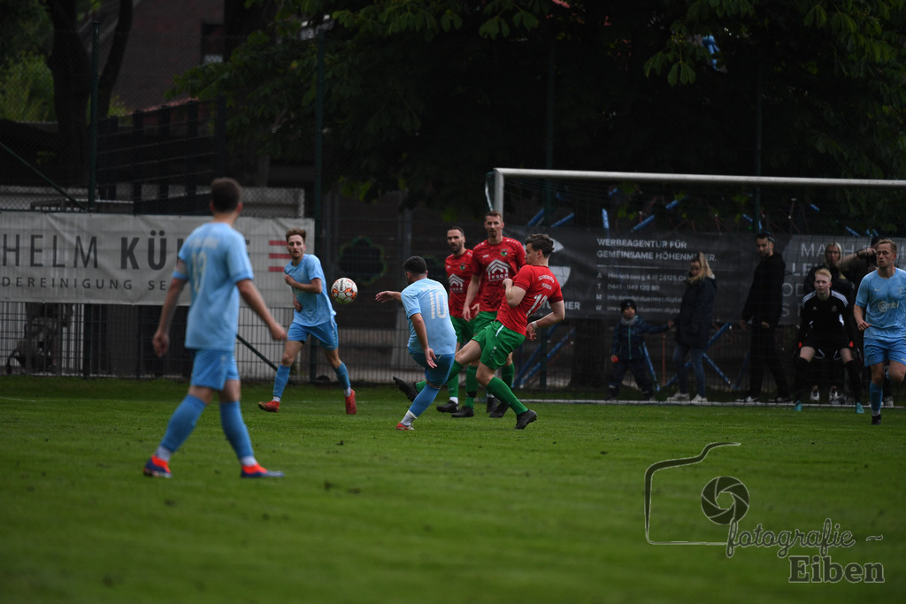 BV Bockhorn-SG FriPe | Relegation zur Kreisliga; BV Bockhorn (weiß)-SG FriPe (rot) am 05.06.2025 in Oldenburg/Ofenerdiek (Lagerstraße), Photo: Philip Eiben 2025 - Realisiert mit Pictrs.com