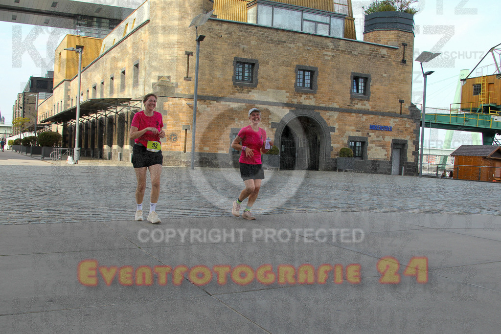 250920_1548_EV4_9583 | Sportfotografie im Rhein-Sieg Kreis, Köln, Bonn, NRW, Rheinland Pfalz, Hessen, etc. Unser Tätigkeitsfeld umfasst den Laufsport vom Volkslauf über den Marathon, Duathlon, Triathon bis zum Ultralauf wie Kölnpfad Ultra oder Schindertrail.