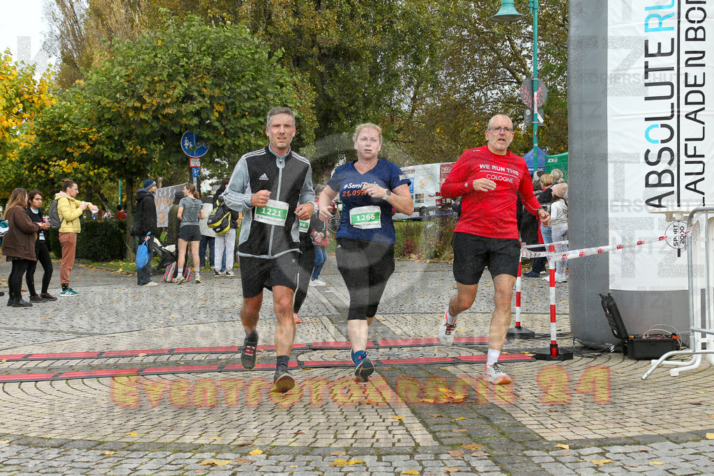 241020_1110_EX1_1291 | Sportfotografie im Rhein-Sieg Kreis, Köln, Bonn, NRW, Rheinland Pfalz, Hessen, etc. Unser Tätigkeitsfeld umfasst den Laufsport vom Volkslauf über den Marathon, Duathlon, Triathon bis zum Ultralauf wie Kölnpfad Ultra oder Schindertrail.