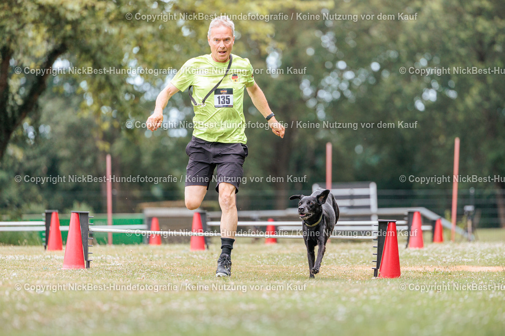 THS-Quakenbrück-2026-Nickbest-Hundefotografie-2663 | Dein Hund! Dein Moment! Deine Erinnerungen! Hundefotografie in Bremen Blumenthal. Ich fange die besonderen Momente deines Vierbeiners ein – ob Indoor mit Blitzanlage oder in der freien Natur. Sicher dir dein Moment und dein Termin für eure Erinnerungen.