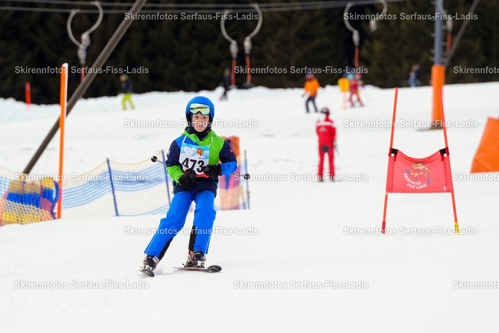 SRF_02.01.2026_0798 | Skirennfotos,Serfaus,Fiss,Ladis,Kinderskirennen,Winter,Tirol,Oberland,skirace,SFL,feelfree,weil wir's genießen,ski,Ski,skifahren,Sonnenplateau, - Realisiert mit Pictrs.com