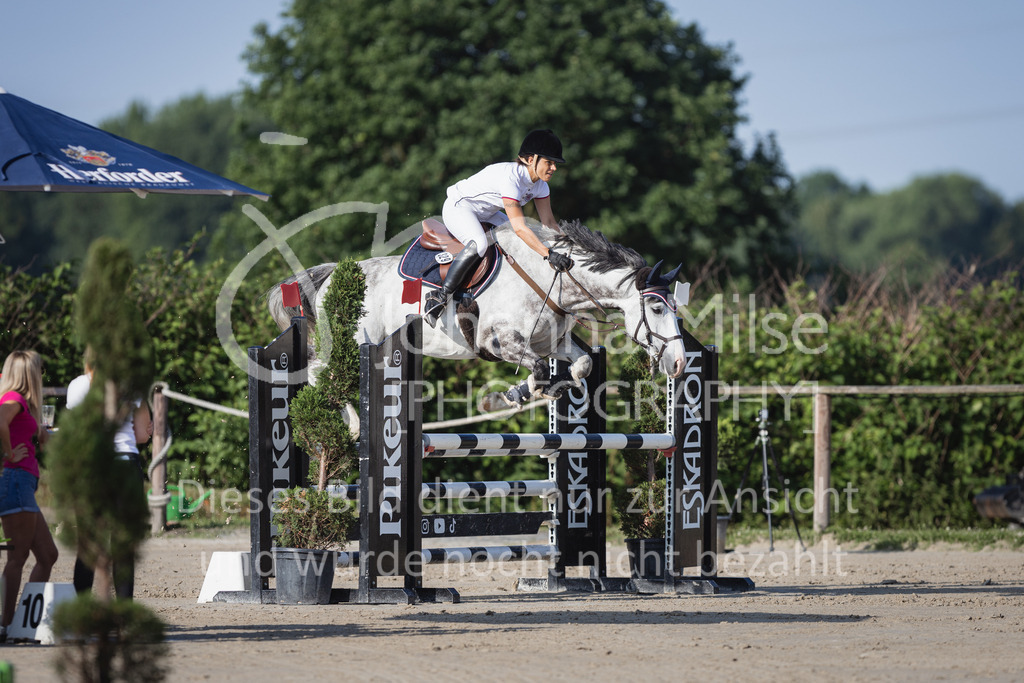 230624_PfSpTa_A2-Spr-117 | Deine schönsten Turniermomente als professionelle Fotos! Entdecke hochwertige Pferdesport-Fotografie im Online-Shop. Jetzt Fotos finden & bestellen!