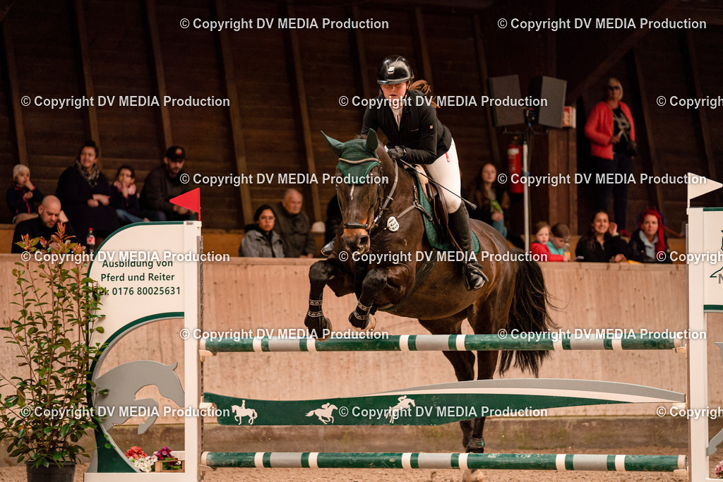 Springen Tag 2-443 | dv-media-shop - Realisiert mit Pictrs.com