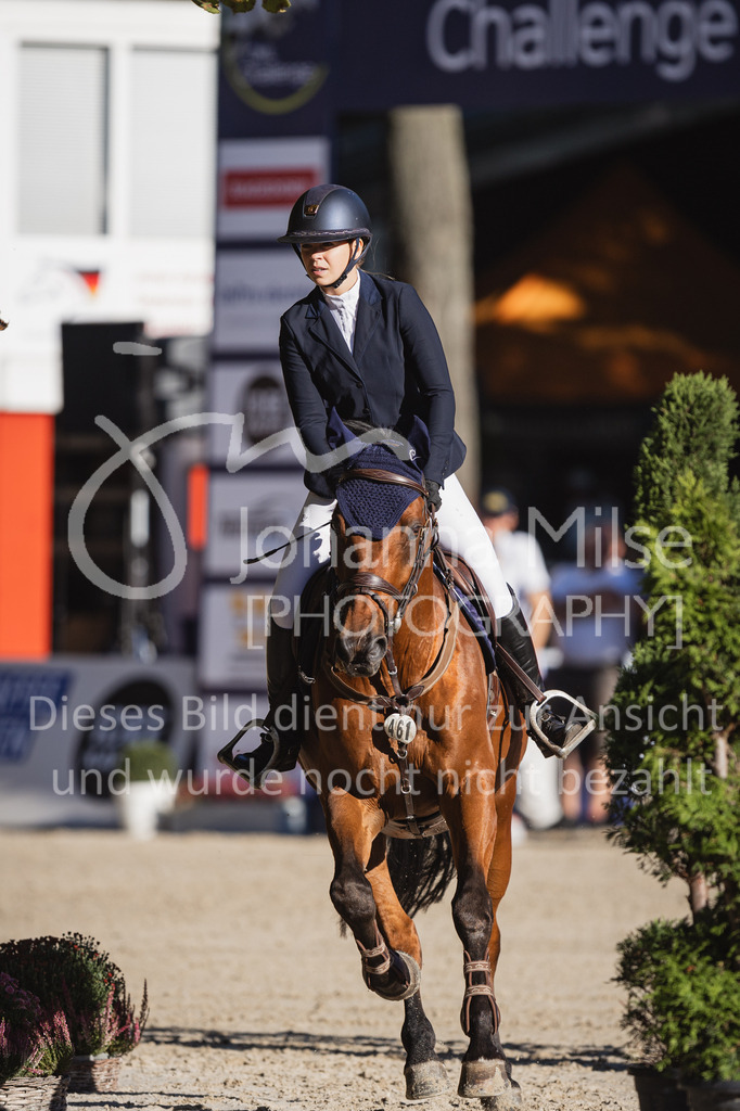 230908_OWLCh_AmateurS-132 | Deine schönsten Turniermomente als professionelle Fotos! Entdecke hochwertige Pferdesport-Fotografie im Online-Shop. Jetzt Fotos finden & bestellen!