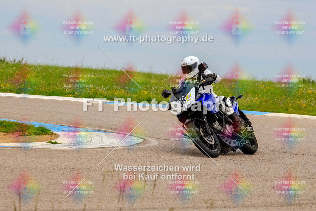 MotoTeam-2539 | Hier findet Ihr Bilder von Touristenfahrten auf der Nürburgring Nordschleife oder von anderen Veranstaltungen die ich besucht habe. Viel Spass beim Durch Schauen 