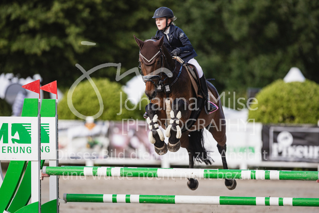 250530_MayDays_L-Stil-622 | Deine schönsten Turniermomente als professionelle Fotos! Entdecke hochwertige Pferdesport-Fotografie im Online-Shop. Jetzt Fotos finden & bestellen!