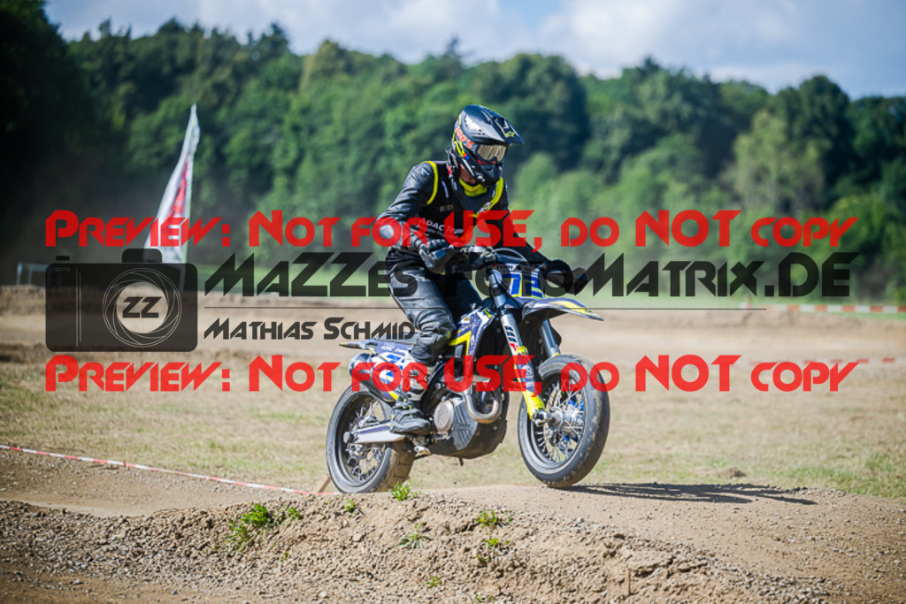 MaZZes_FotoMatrix_220904_3901 | S3