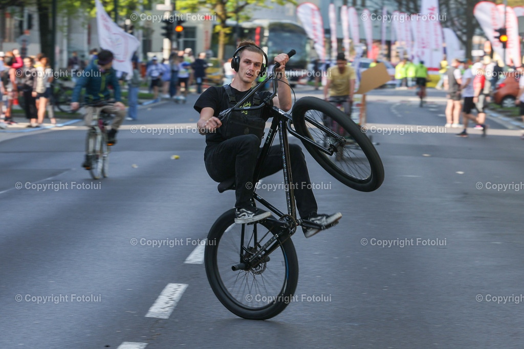 A-BINDER_20240407_0075 | bilder, linz, photo, foto, fussball, sport, fotolui, bundesliga