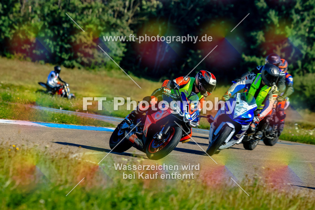 011-1804 | Hier findet Ihr Bilder von Touristenfahrten auf der Nürburgring Nordschleife oder von anderen Veranstaltungen die ich besucht habe. Viel Spass beim Durch Schauen 