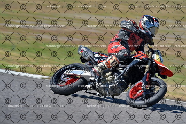 26bt04-1092 | markuskiefer.com - Realisiert mit Pictrs.com