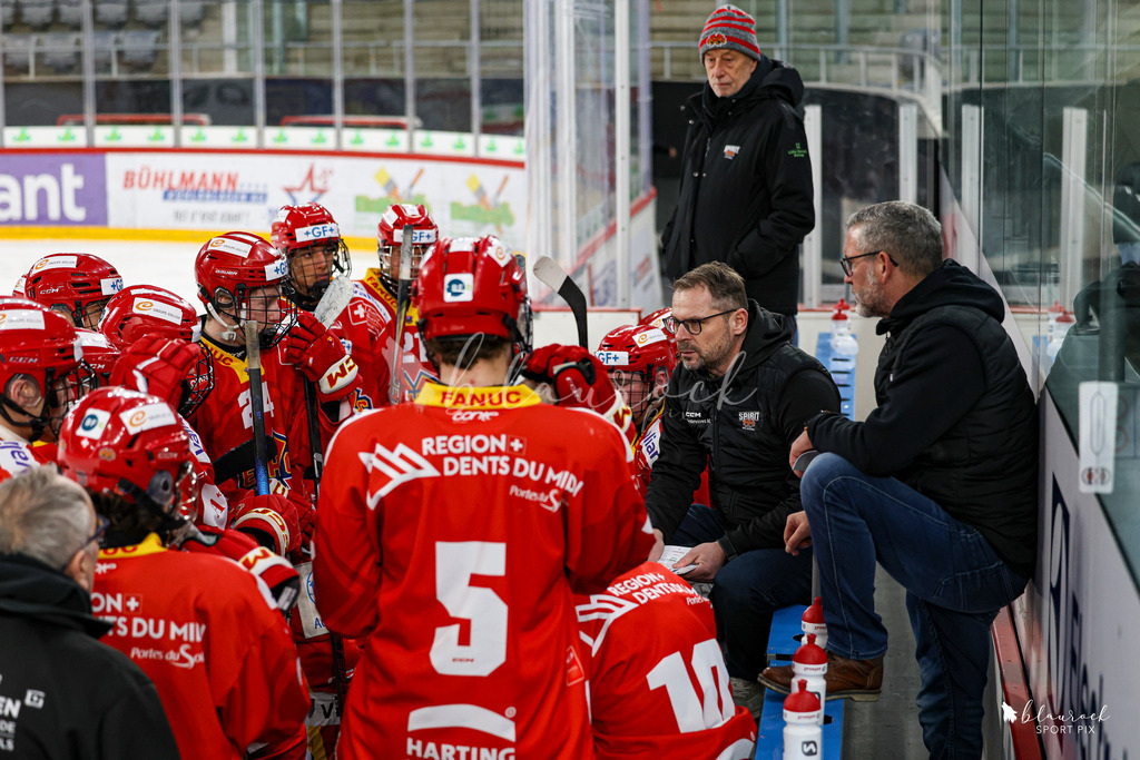 EHCB Spirit vs HCFG_wb-7271 | Sportbilder, Sportfotograf, Hochzeits- und Eventfotografin, Flugshows, Portraits und Tiershooting, Aviation, Downhill, Nationalleague, Swissleague, International
