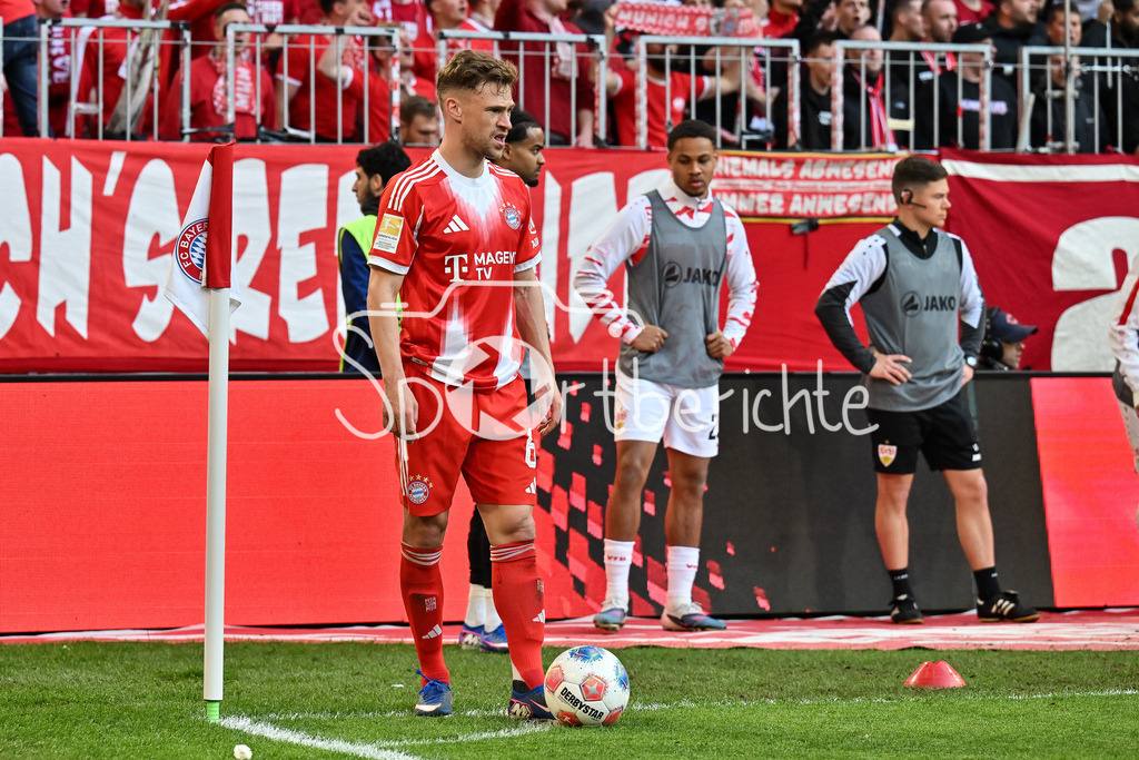 FC Bayern München - VfB Stuttgart | MUNICH, GERMANY - 19. APRIL: with Ball Joshua KIMMICH (FC Bayern Munich 6) during the Bundesliga Match between FC Bayern Munich vs. VfB Stuttgart at Matchday 30 at Allianz Arena / DFL REGULATIONS PROHIBIT ANY USE OF PHOTOGRAPHS AS IMAGE SEQUENCES AND/OR QUASI-VIDEO