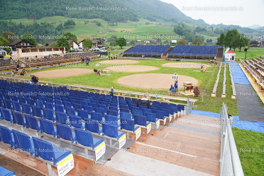 1 | René Burch leidenschaftlicher Fotograf aus Kerns in Obwalden.  Hier finden sie Sport, Landschaft und Natur Fotografie.
 - Realisiert mit Pictrs.com