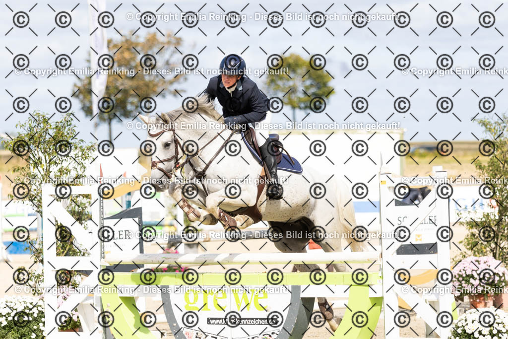 CL5A1623 | Emilia Reinking Fotografie - Realisiert mit Pictrs.com