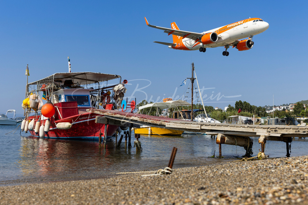 20250725-2N8A1678 | Buy high-quality aviation and travel photography prints by professional photographer Timo Breidenstein. Authentic images, professionally printed, worldwide shipping. - Realisiert mit Pictrs.com