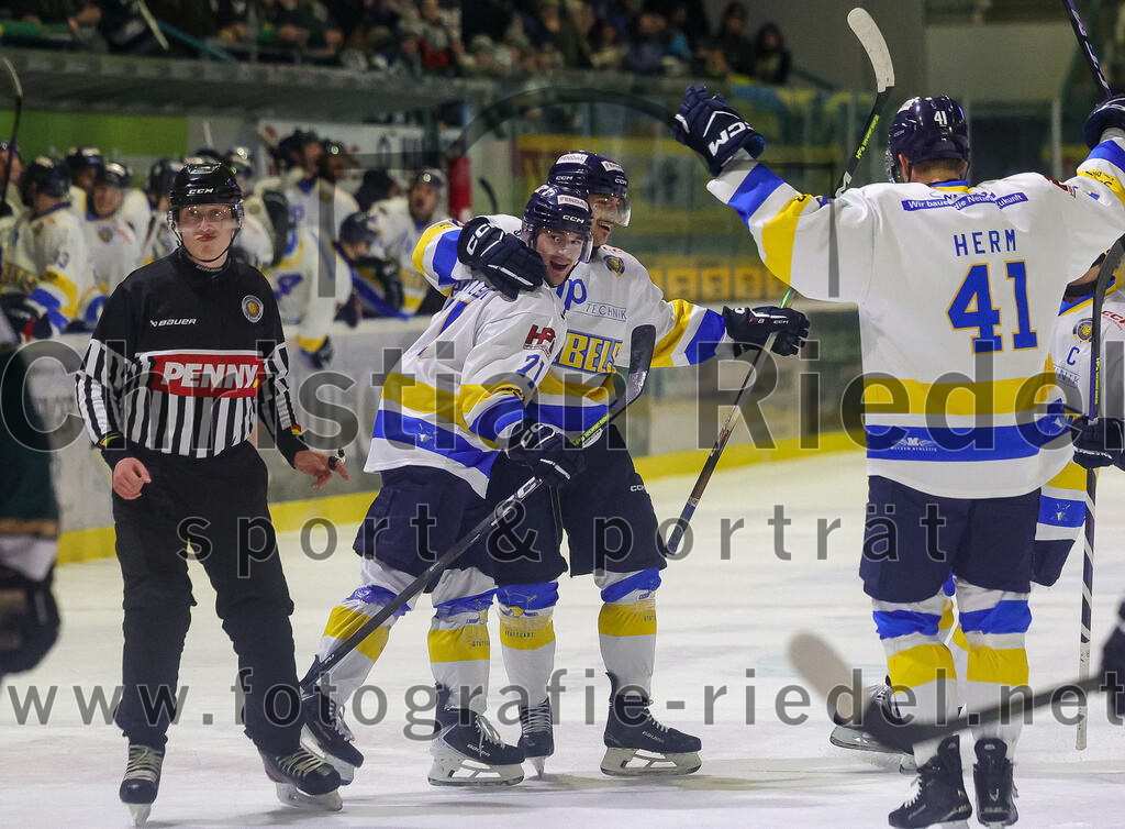 2026-01-09_067_TSV_Erding_gegen_Stuttgart_Rebels | Erding, Deutschland, 09.01.2026:Eishockey, Oberliga Süd 2025 / 2026, 35. Spieltag, TSV Erding gegen Stuttgart Rebels, Endergebnis: Reagan Poncelet (Stuttgart Rebels, #71)Foto: Christian Riedel / fotografie-riedel.net