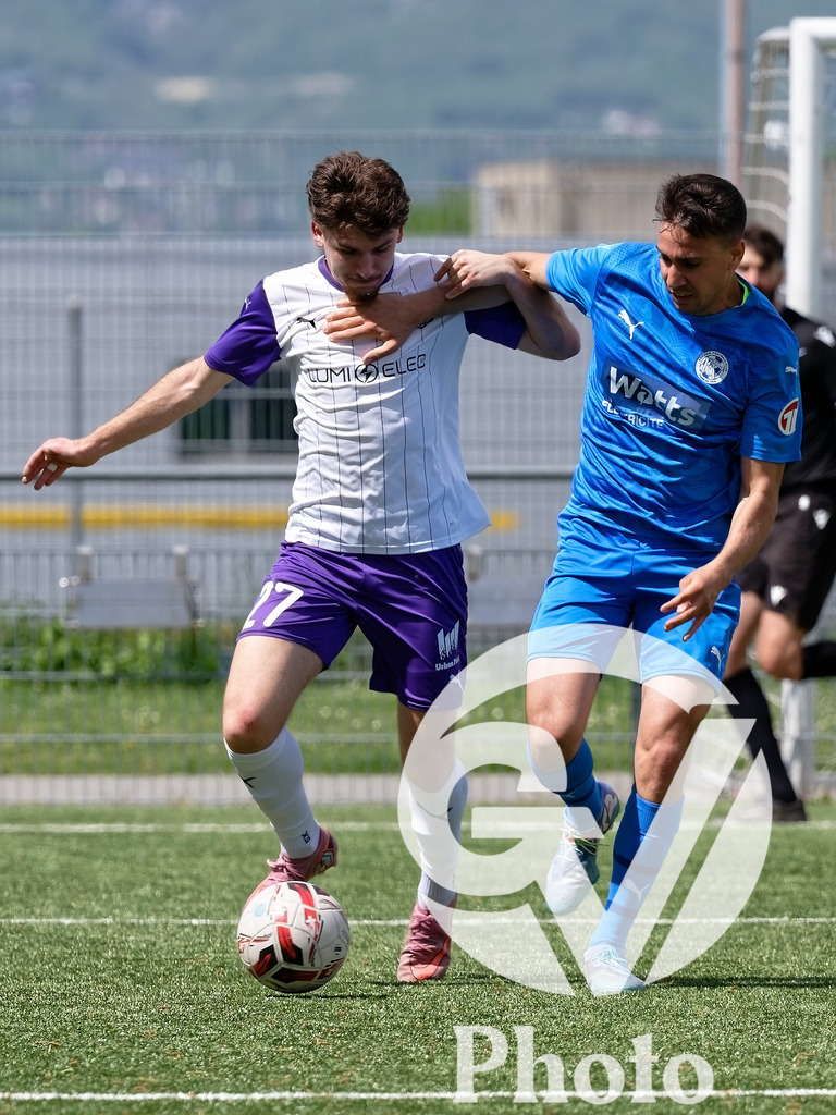 FC Vernier  v UGS FC  - 2eme ligue inter  | Geneva, Switzerland - April 19 : during the 2eme ligue inter  match between FC Vernier  and UGS FC  at Stade de Vernier on April 19 , 2026 in Geneva, Switzerland.
