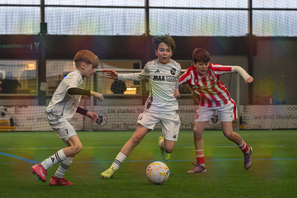 blr.pics-441 | Professionelle Fußball- und Sportfotografie. Spielbilder online ansehen und kaufen – Einzelbilder oder komplette Galerien in hoher Qualität. - Realisiert mit Pictrs.com