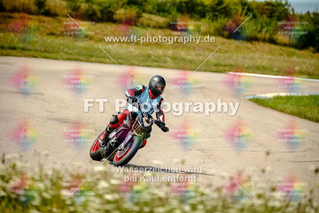 Chambley Juli-2921 | Hier findet Ihr Bilder von Touristenfahrten auf der Nürburgring Nordschleife oder von anderen Veranstaltungen die ich besucht habe. Viel Spass beim Durch Schauen 