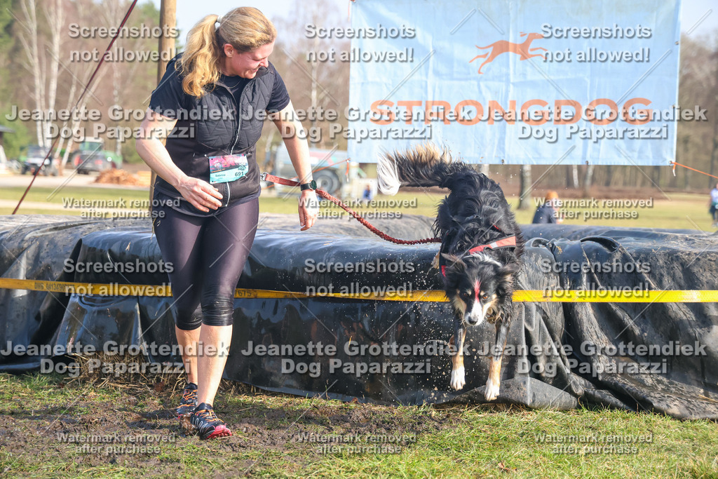 Dog Paparazzi - Strongdog North Mrz26-2291 | Dog Paparazzi Jeanette Grottendiek Fotografie & Videografie - Realisiert mit Pictrs.com