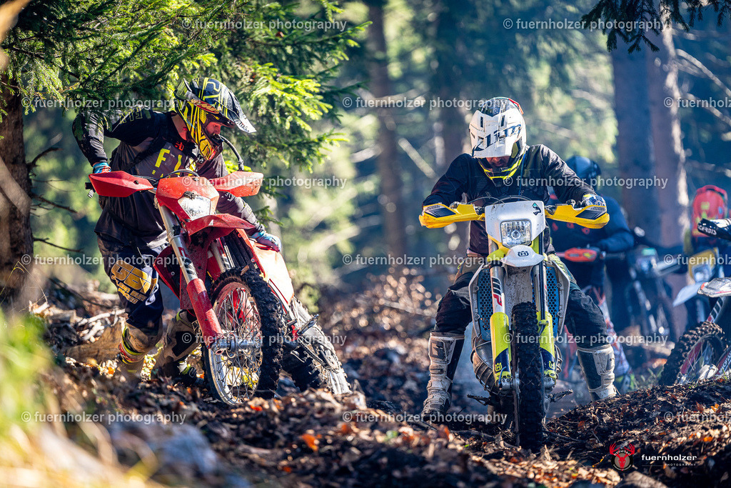 fuernholzer_241026-C2-116 | Fotografische Impressionen von der Red Stag Enduro Extreme by fuernholzer-photography.com. Endurosport in Österreich fotografisch festgehalten von fuernholzer. Auftragsfotografie für Private, Gewerbefotos und Industriefotografie. Eventfotografie, Sportfotografie und Motorsportfotografie. Anbieter von Fotoworkshops, Fototraining, fotografischen Vorträgen und Fotoseminaren.