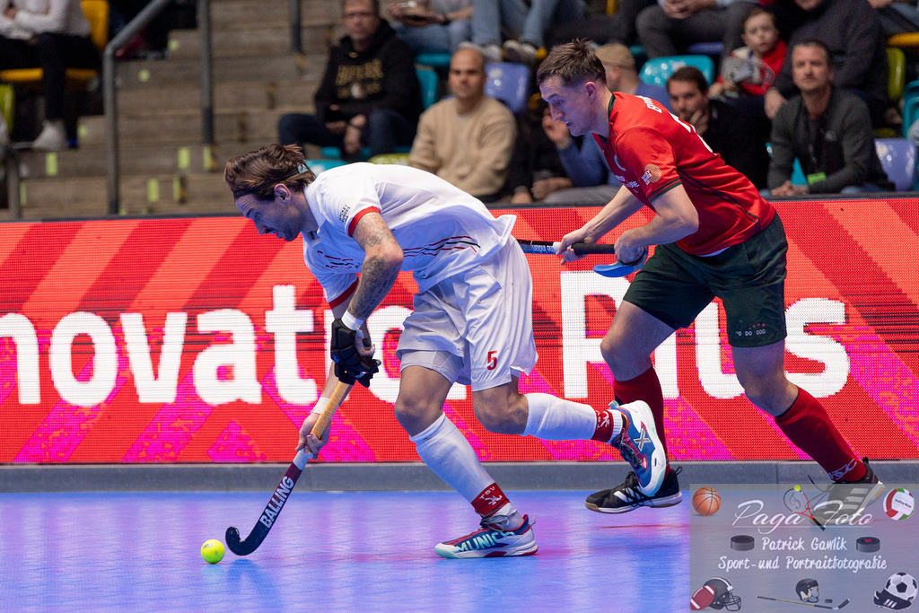 Volvo E.R.B. Final 4 Halbfinale Männer: TSV Mannheim Hockey - Crefelder HTC, 25.01.2025 | Manuel Prol (TSV Mannheim #5) & Anton Boomes (Crefelder HTC #23), TSV Mannheim Hockey - Crefelder HTC, Frankfurt, Süwag Arena, 25.1.2025 - Realisiert mit Pictrs.com