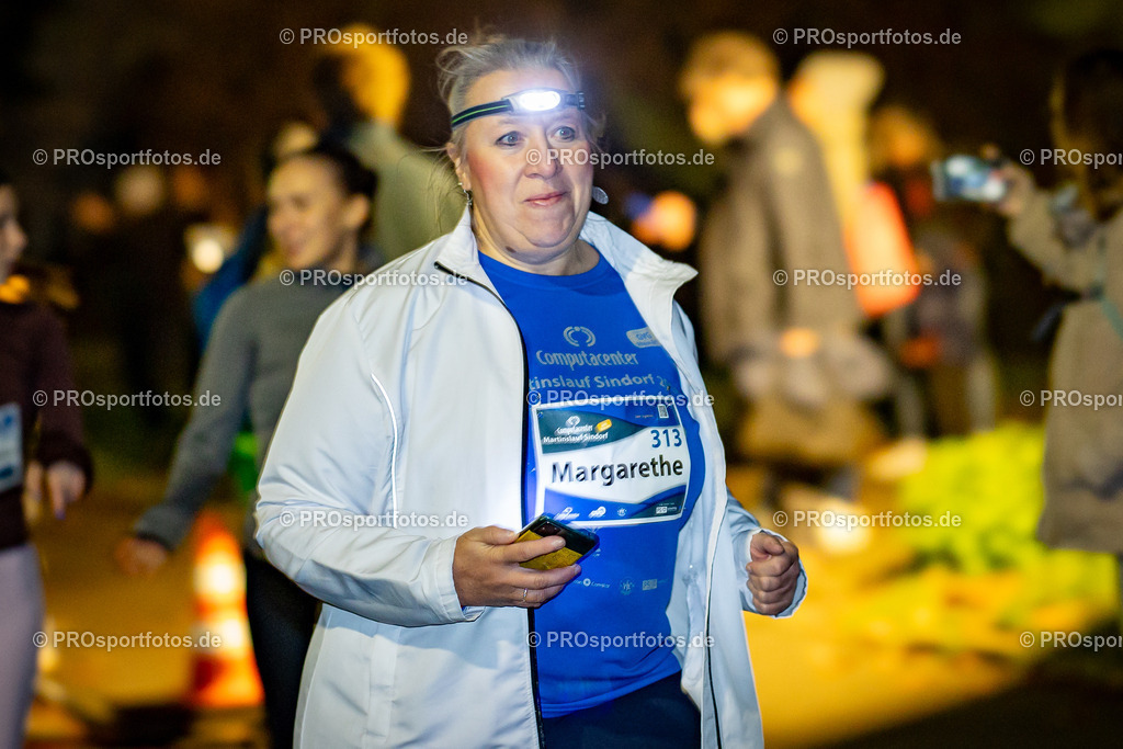 Martinslauf Sindorf 2023 in Kerpen-Sindorf, 09.11.2023 | Impressionen vom Martinslauf Sindorf 2023 am 09.11.2023 in Kerpen-Sindorf (Nordrhein-Westfalen).
