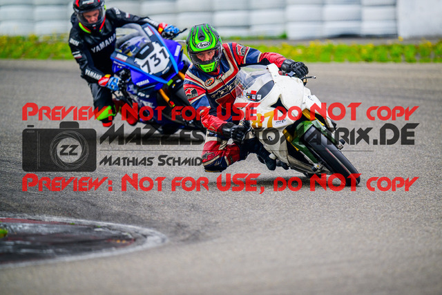 MaZZes_FotoMatrix_240804_6007705_2287 | Fotograf Mathias Schmid
Sportfotograf,
Eventfotograf,
Hochzeitsfotograf,
Portraitfotograf