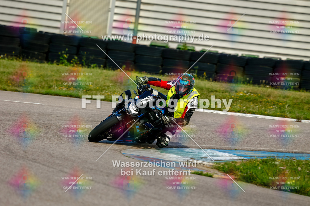 Chambley Juli-0184 | Hier findet Ihr Bilder von Touristenfahrten auf der Nürburgring Nordschleife oder von anderen Veranstaltungen die ich besucht habe. Viel Spass beim Durch Schauen 