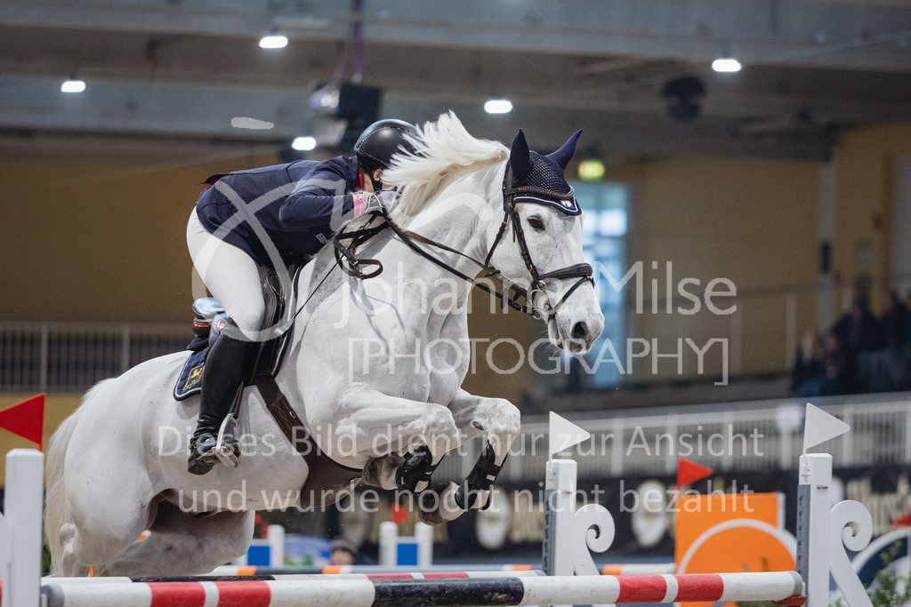 230212_Warstein_GP-533 | Deine schönsten Turniermomente als professionelle Fotos! Entdecke hochwertige Pferdesport-Fotografie im Online-Shop. Jetzt Fotos finden & bestellen!