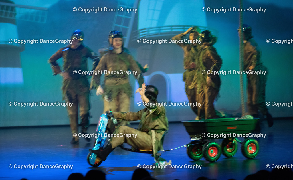 GPHY1808 | DanceGraphy - Realisiert mit Pictrs.com