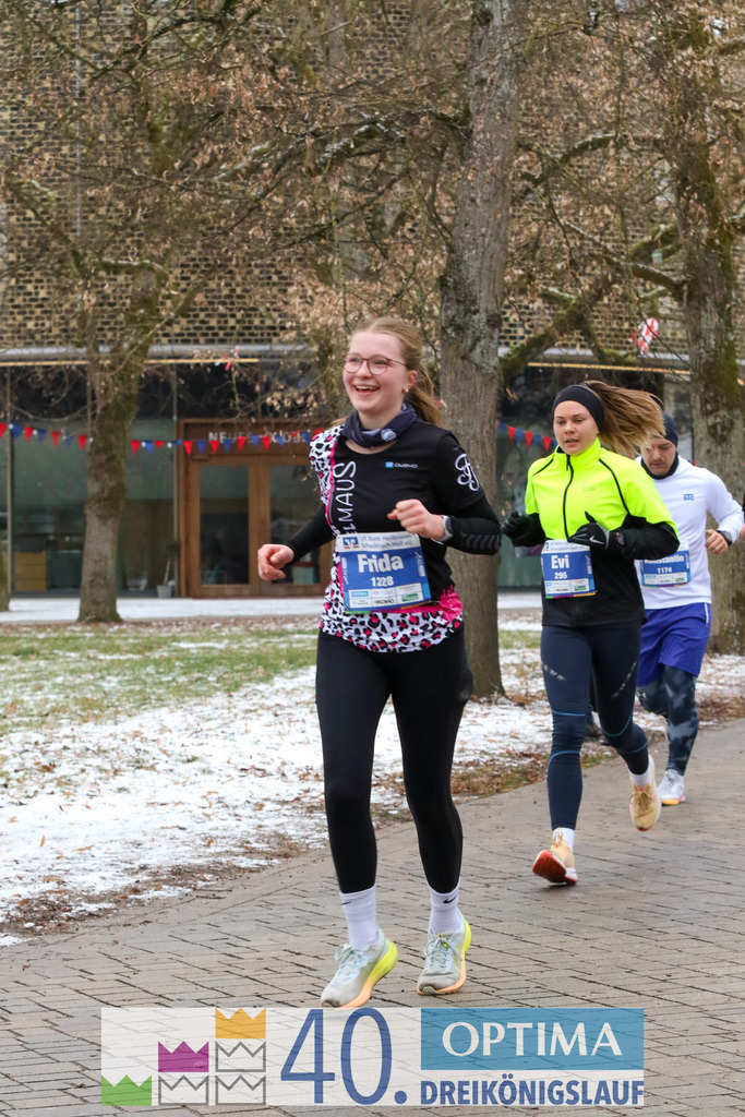 VR Bank Hauptlauf 10km | 40. Optima 3koenigslauf 2026 - Realisiert mit Pictrs.com